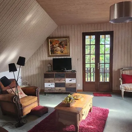 Apartment Etage Maison, Acces Independant Le Mans