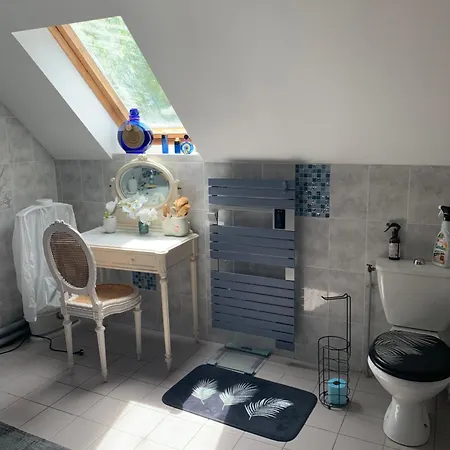 Etage Maison, Acces Independant Le Mans