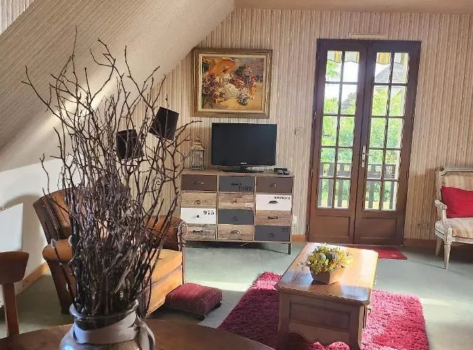 Etage Maison, Acces Independant * Le Mans