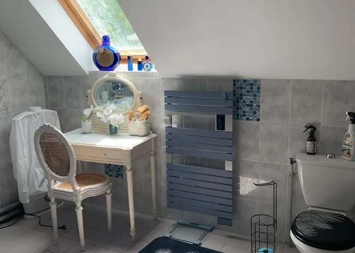 Etage Maison, Acces Independant Le Mans